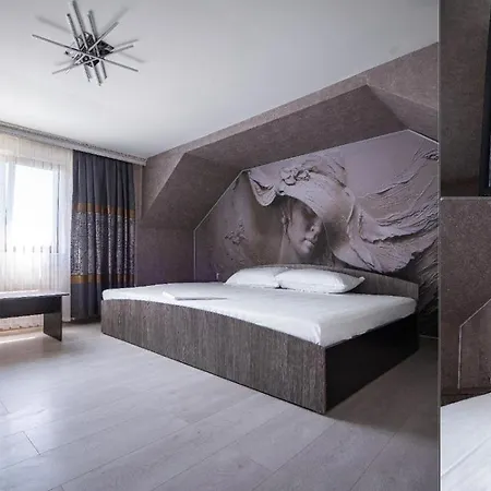 Отель Grand Taverna Boutique -adults Only 3*