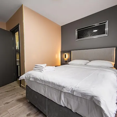 Grand Taverna Boutique -adults Only Отель 3*