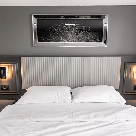 Hotel Grand Taverna Boutique 3*