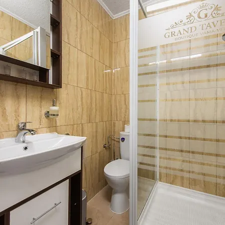 Hotel Grand Taverna Boutique