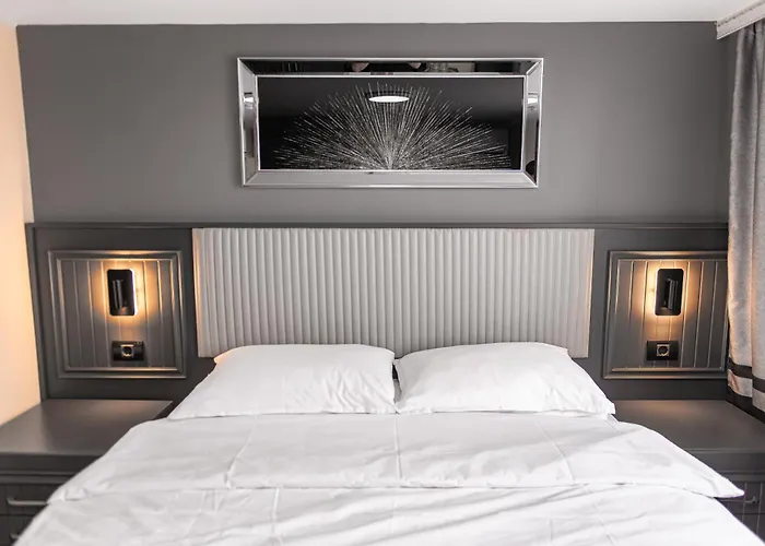 ホテル Grand Taverna Boutique -adults Only 3*