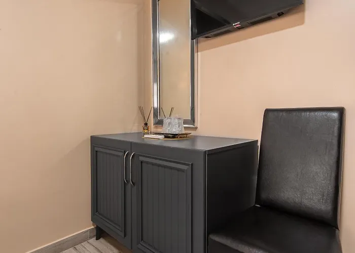 Grand Taverna Boutique -adults Only ホテル ヴァマ・ヴェケ