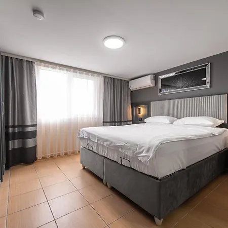 Grand Taverna Boutique -adults Only Hotel 3*